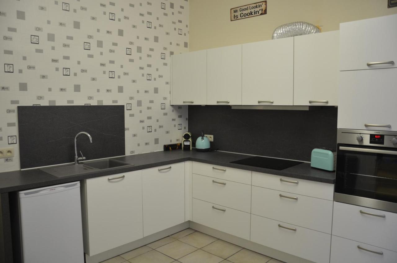 ברוז' Apartment Sariks Place מראה חיצוני תמונה