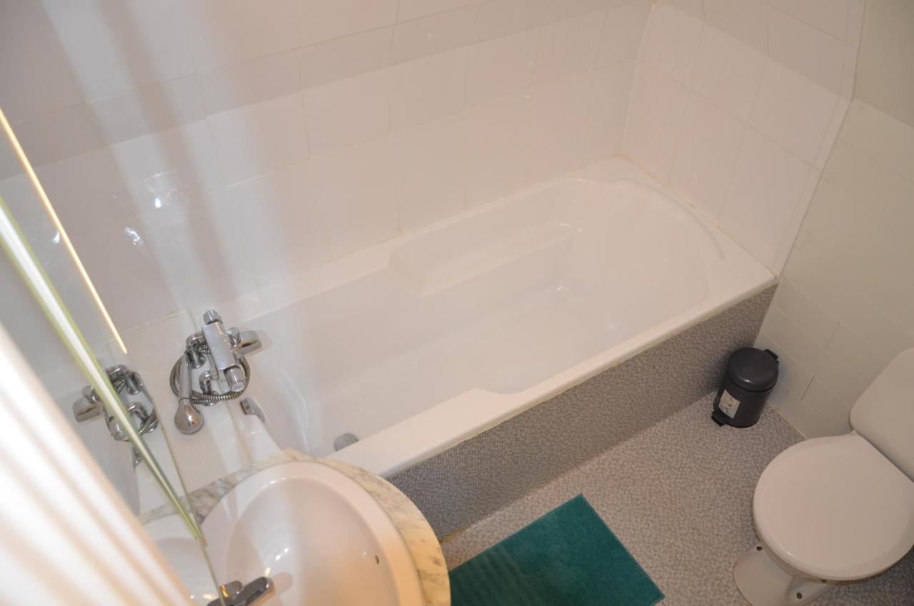 ברוז' Apartment Sariks Place מראה חיצוני תמונה
